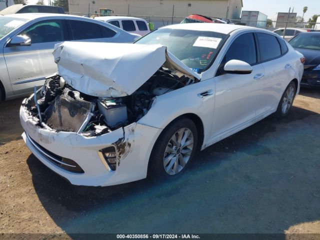 Photo 1 VIN: 5XXGT4L37JG240956 - KIA OPTIMA 