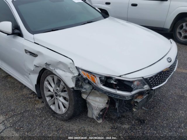 Photo 5 VIN: 5XXGT4L37JG263329 - KIA OPTIMA 