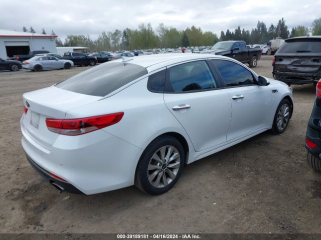 Photo 3 VIN: 5XXGT4L37JG268644 - KIA OPTIMA 