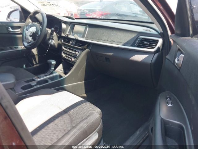 Photo 4 VIN: 5XXGT4L37KG282030 - KIA OPTIMA 