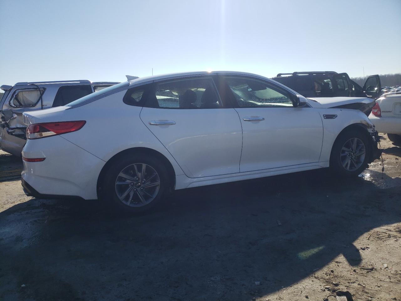 Photo 2 VIN: 5XXGT4L37KG287437 - KIA OPTIMA 