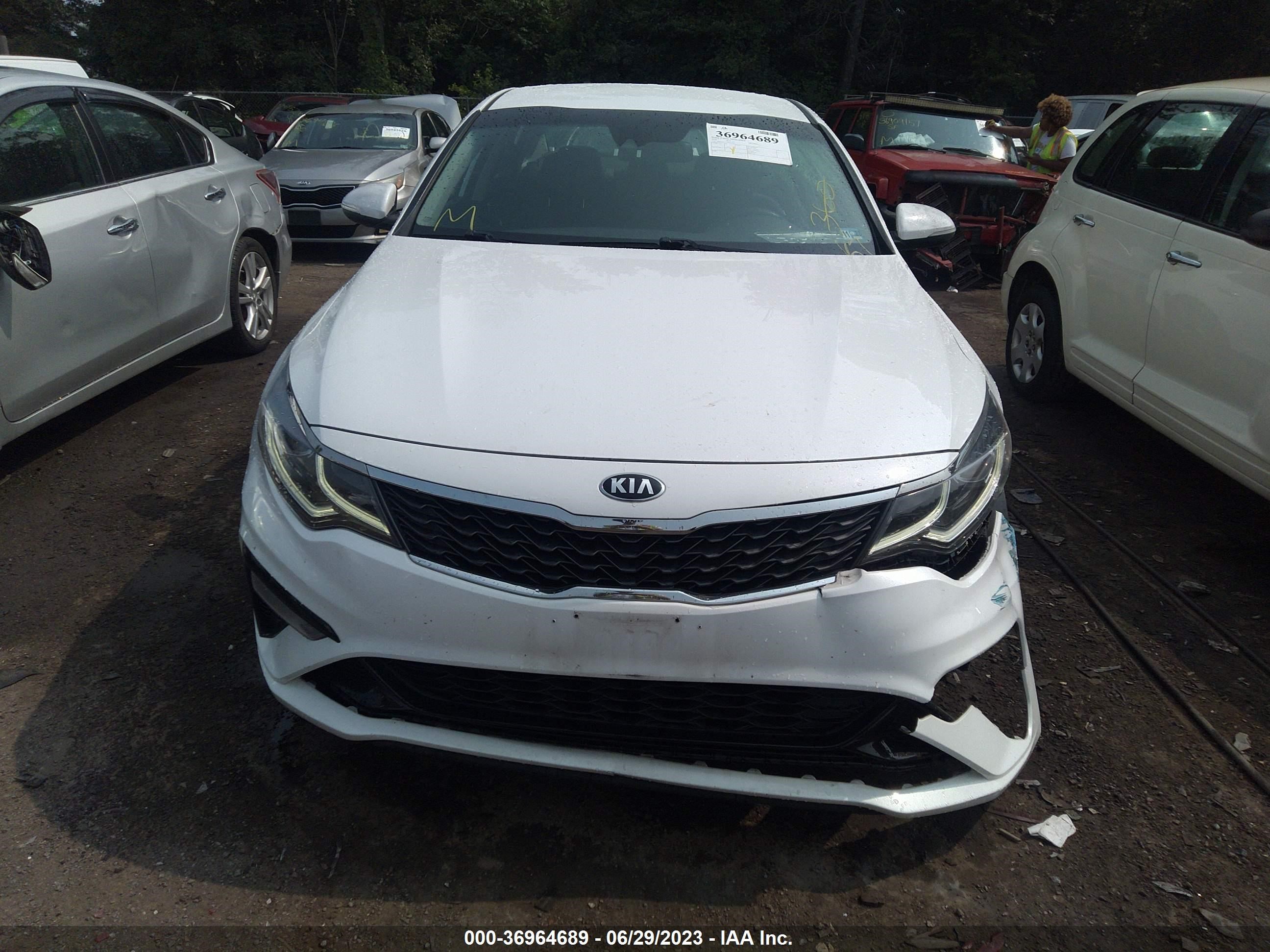 Photo 11 VIN: 5XXGT4L37KG312417 - KIA OPTIMA 