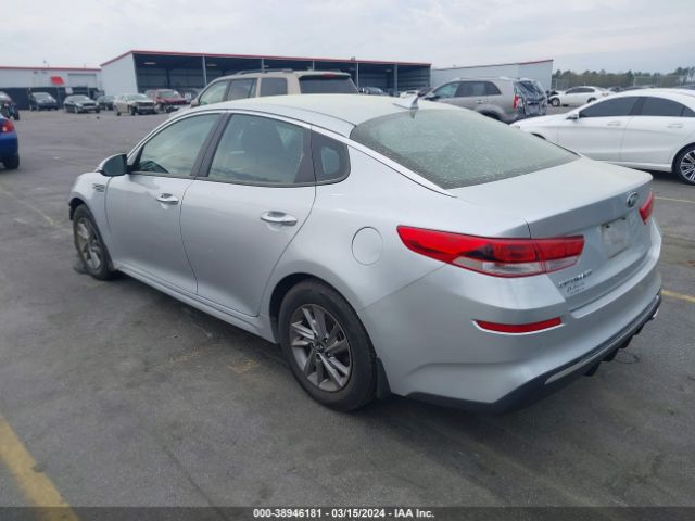 Photo 2 VIN: 5XXGT4L37KG323529 - KIA OPTIMA 