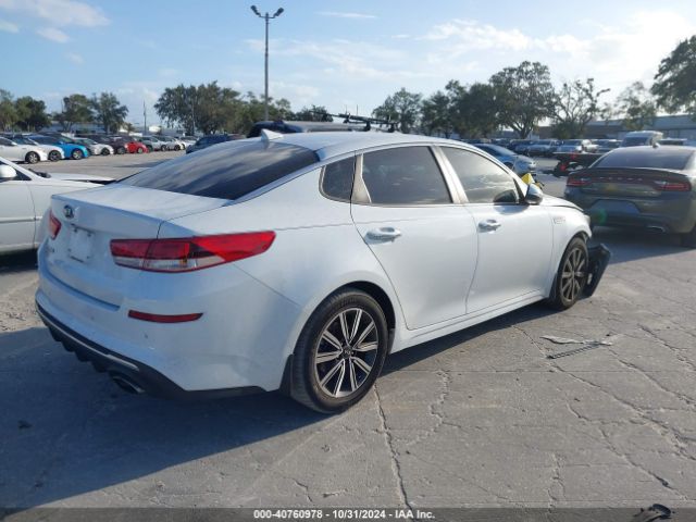 Photo 3 VIN: 5XXGT4L37KG369734 - KIA OPTIMA 