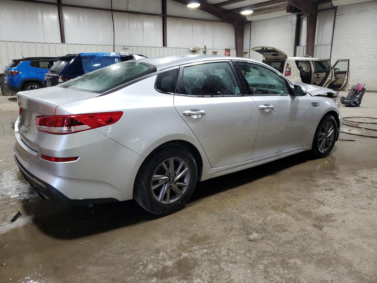 Photo 2 VIN: 5XXGT4L37LG427567 - KIA OPTIMA 