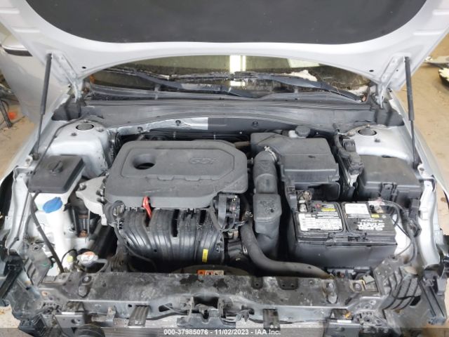 Photo 9 VIN: 5XXGT4L38GG059924 - KIA OPTIMA 