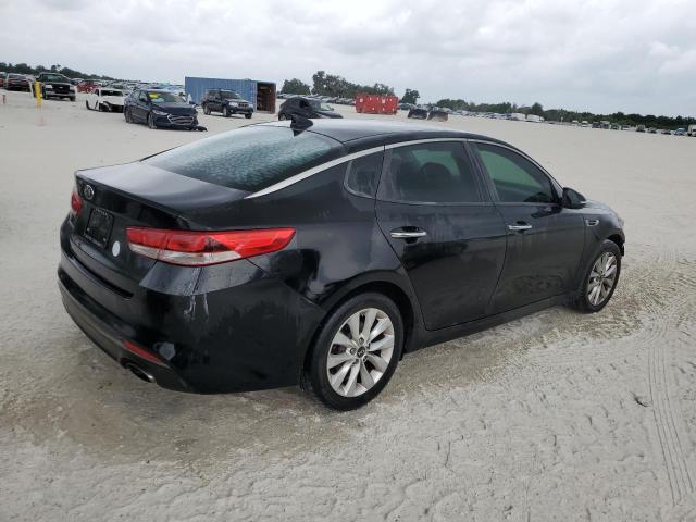 Photo 2 VIN: 5XXGT4L38HG131786 - KIA OPTIMA 