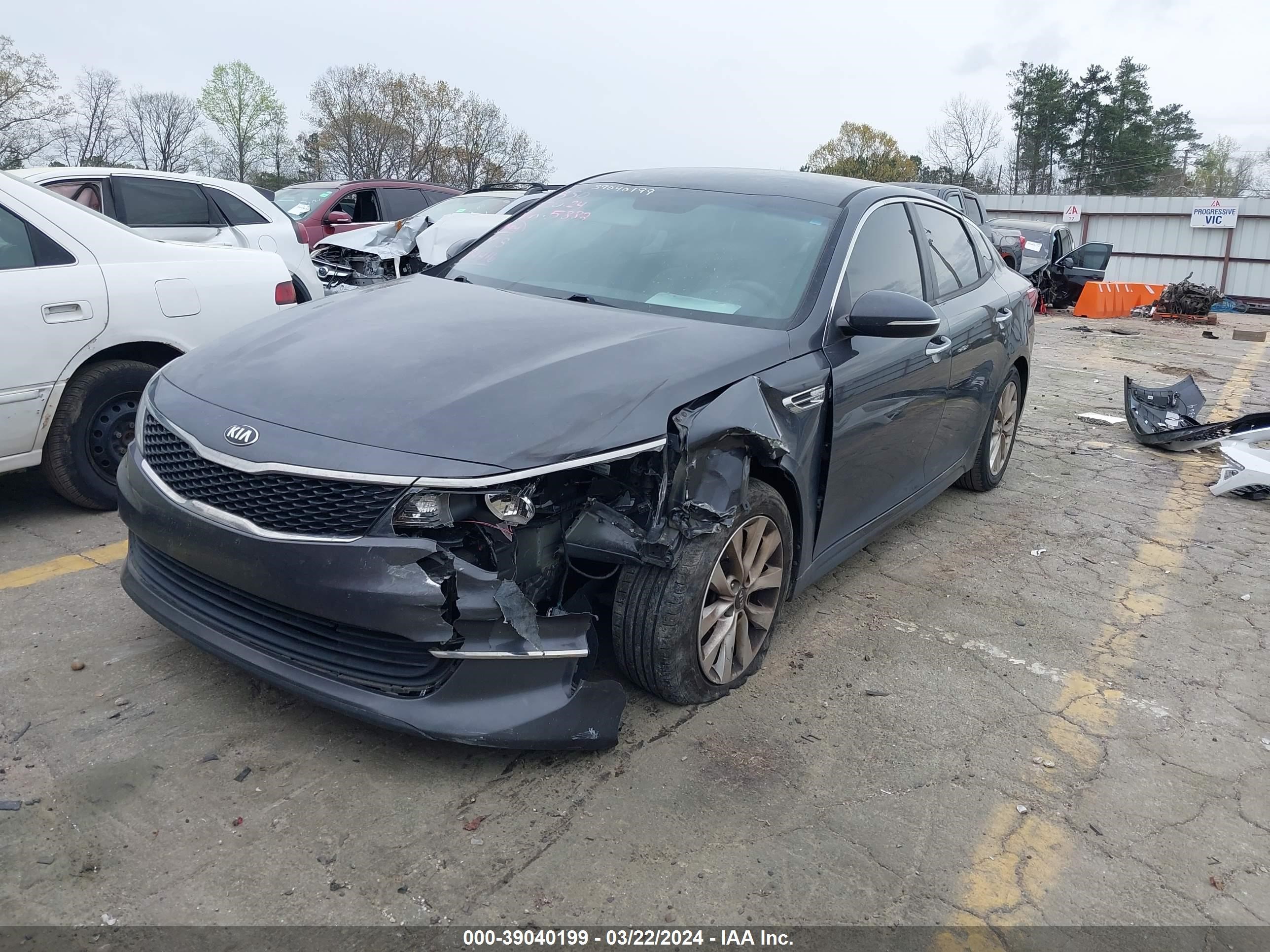 Photo 1 VIN: 5XXGT4L38HG145882 - KIA OPTIMA 