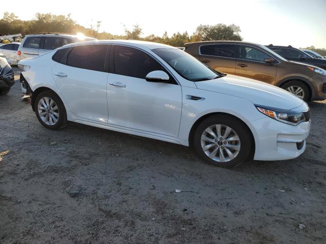 Photo 3 VIN: 5XXGT4L38HG149494 - KIA OPTIMA LX 