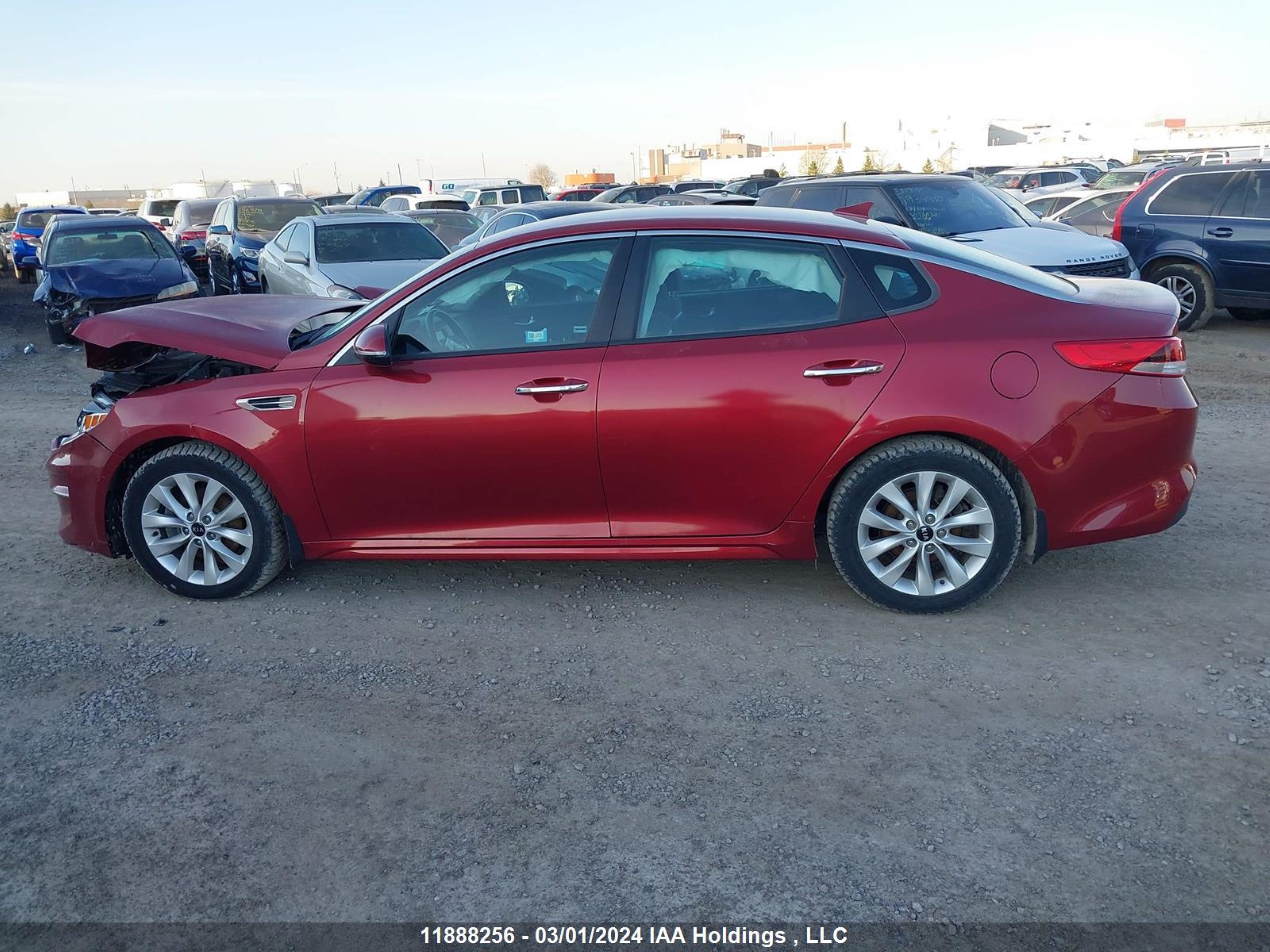 Photo 13 VIN: 5XXGT4L38JG182324 - KIA OPTIMA 