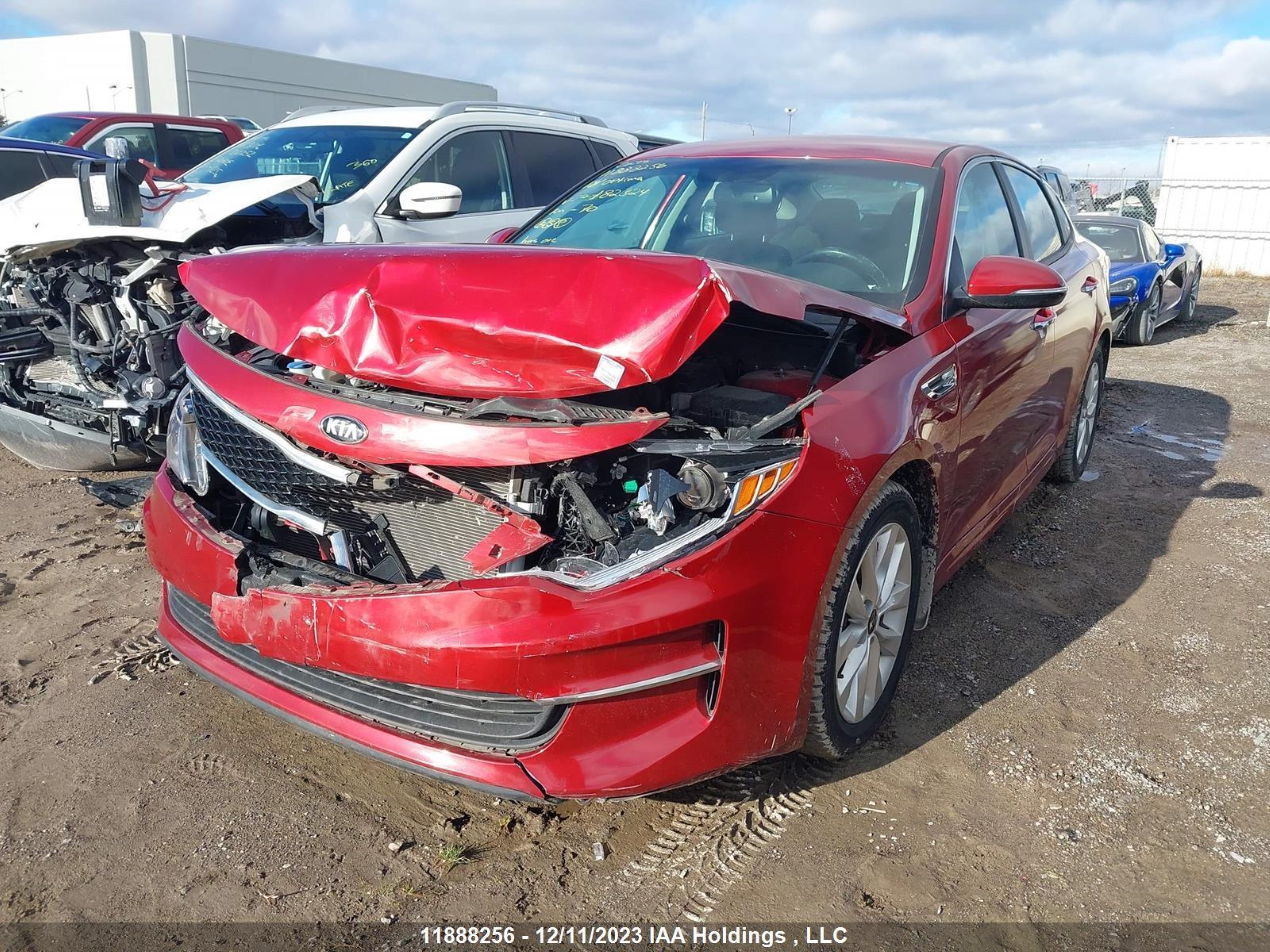 Photo 5 VIN: 5XXGT4L38JG182324 - KIA OPTIMA 