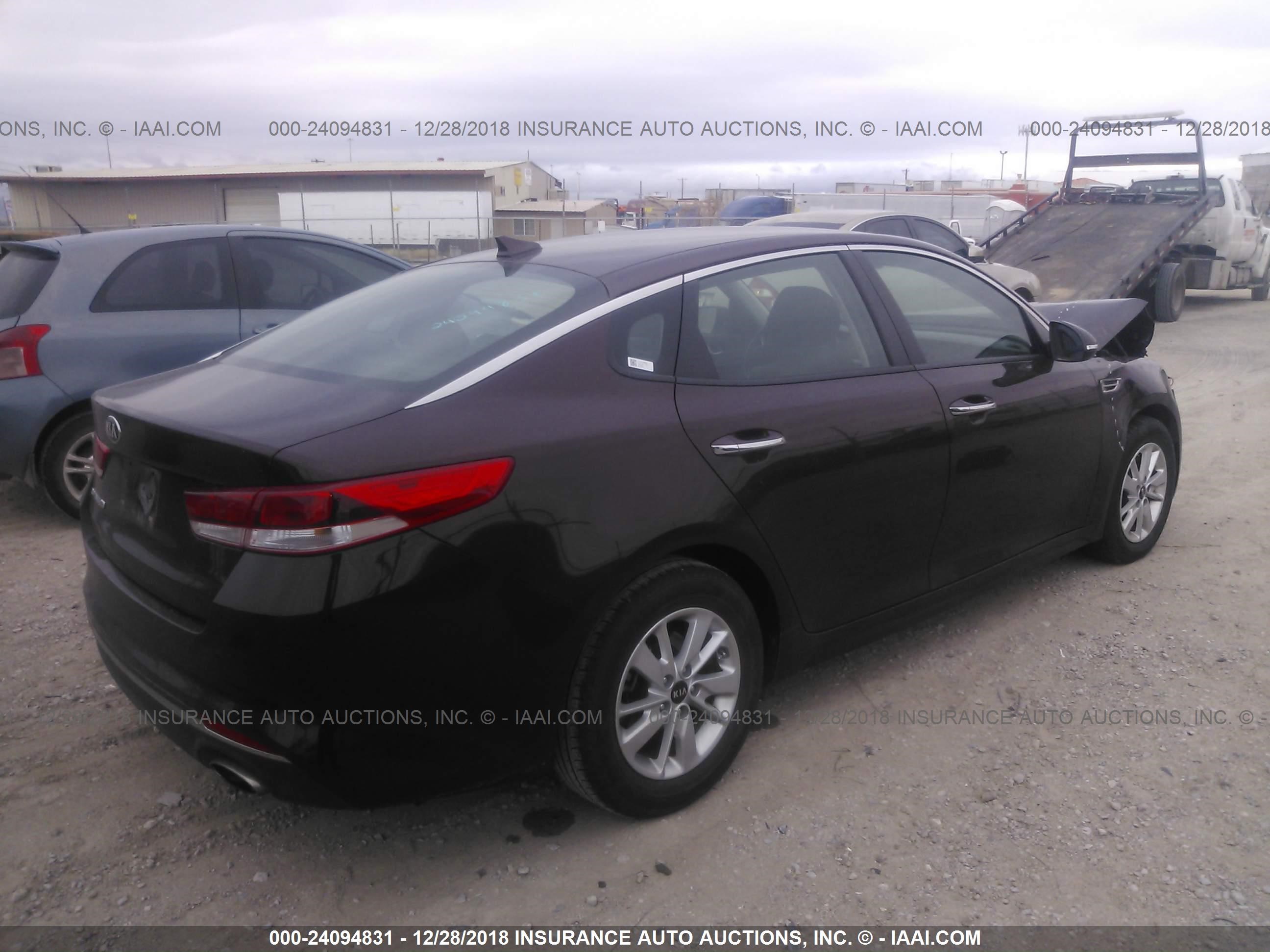 Photo 3 VIN: 5XXGT4L38JG184980 - KIA OPTIMA 