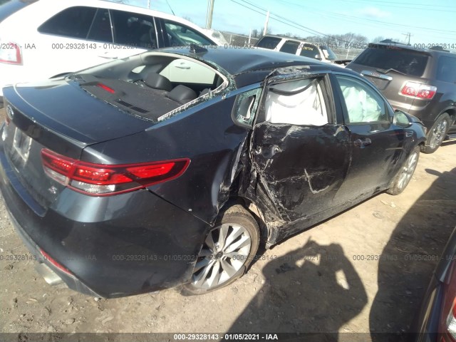 Photo 3 VIN: 5XXGT4L38JG220733 - KIA OPTIMA 