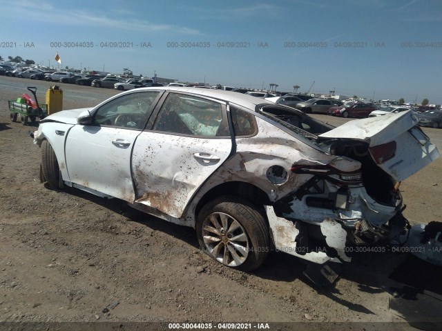 Photo 2 VIN: 5XXGT4L38JG233871 - KIA OPTIMA 