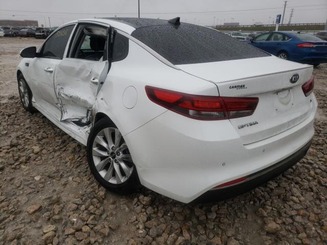 Photo 2 VIN: 5XXGT4L38JG241291 - KIA OPTIMA LX 