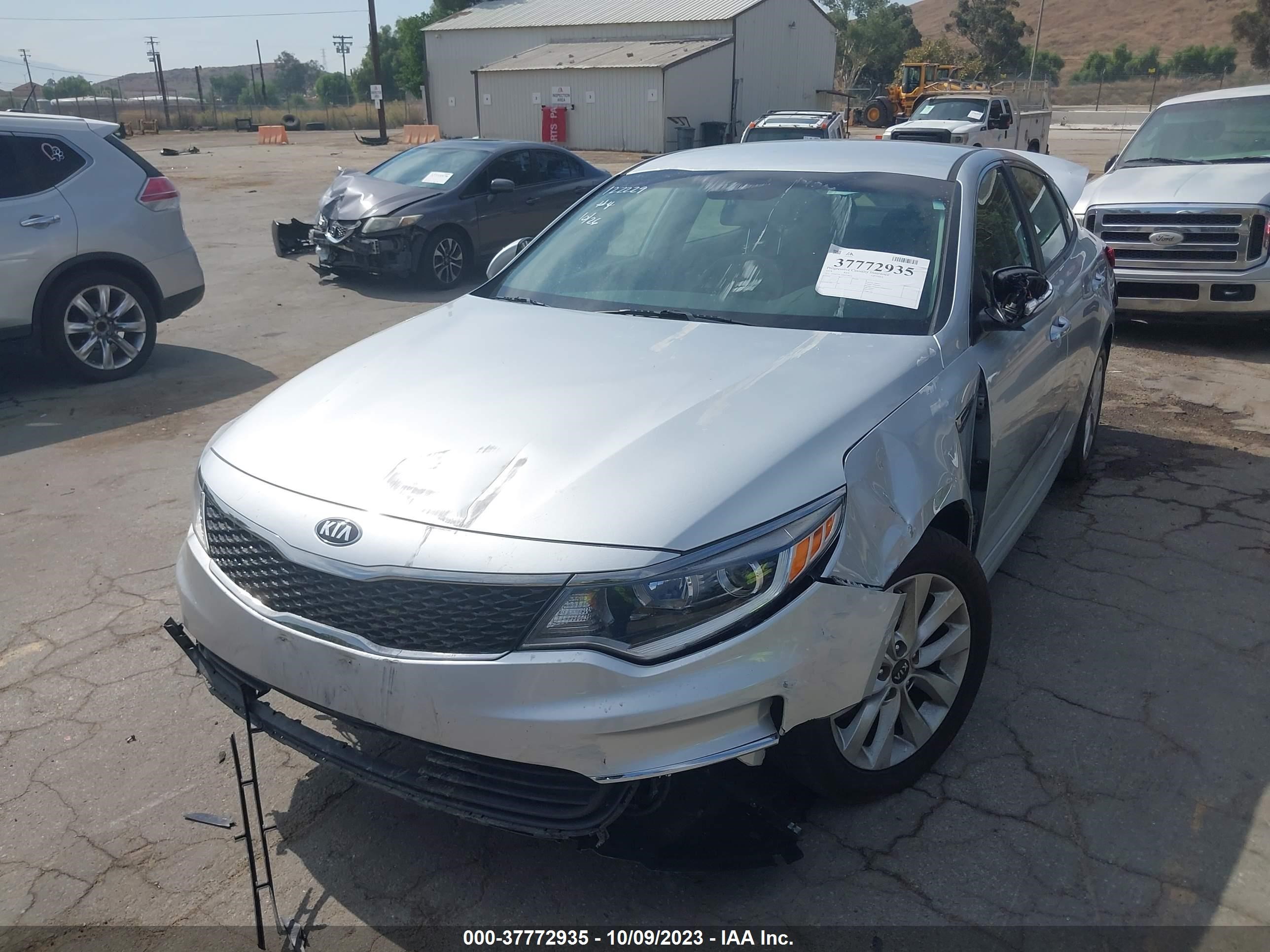 Photo 1 VIN: 5XXGT4L38JG259824 - KIA OPTIMA 