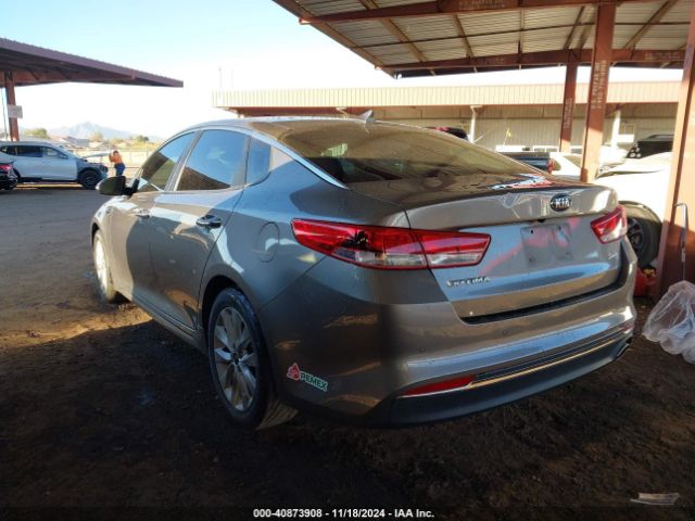 Photo 2 VIN: 5XXGT4L38JG261895 - KIA OPTIMA 