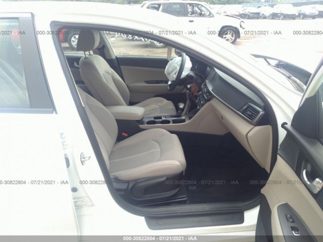 Photo 4 VIN: 5XXGT4L38JG265526 - KIA OPTIMA 