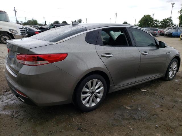 Photo 2 VIN: 5XXGT4L38JG266174 - KIA OPTIMA LX 