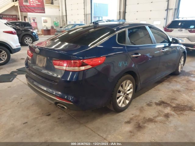 Photo 3 VIN: 5XXGT4L38JG267258 - KIA OPTIMA 