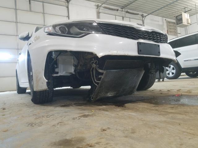 Photo 8 VIN: 5XXGT4L38KG311289 - KIA OPTIMA LX 