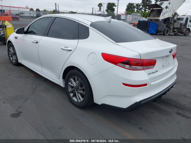 Photo 2 VIN: 5XXGT4L38KG322695 - KIA OPTIMA 