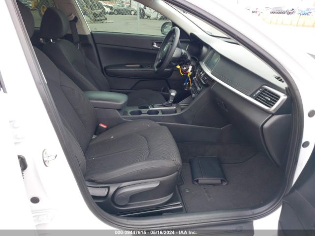 Photo 4 VIN: 5XXGT4L38KG322695 - KIA OPTIMA 