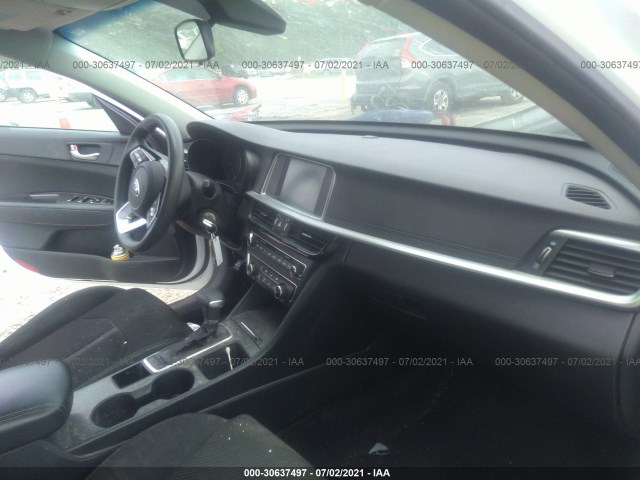 Photo 4 VIN: 5XXGT4L38KG331929 - KIA OPTIMA 