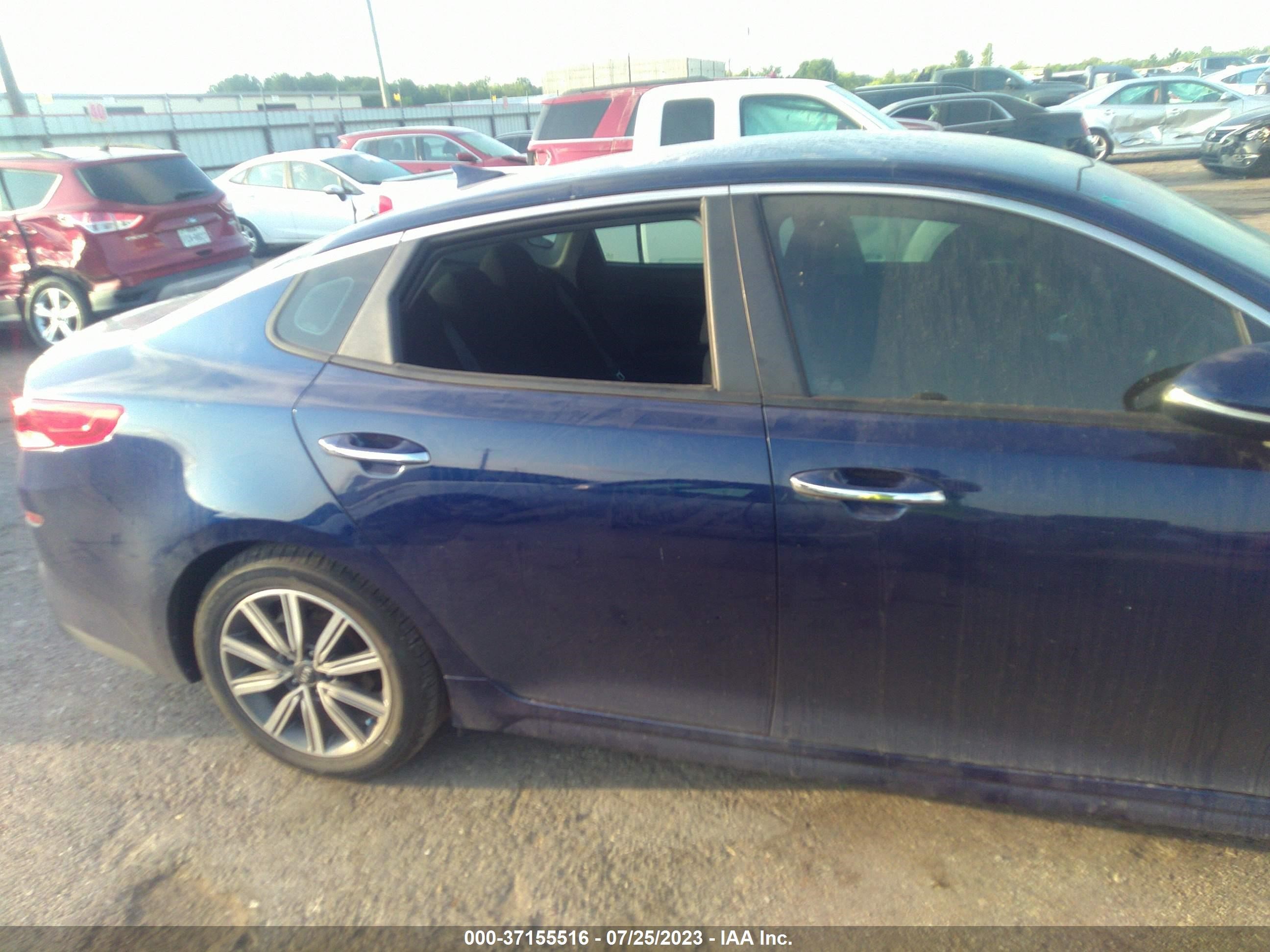 Photo 12 VIN: 5XXGT4L38KG357124 - KIA OPTIMA 