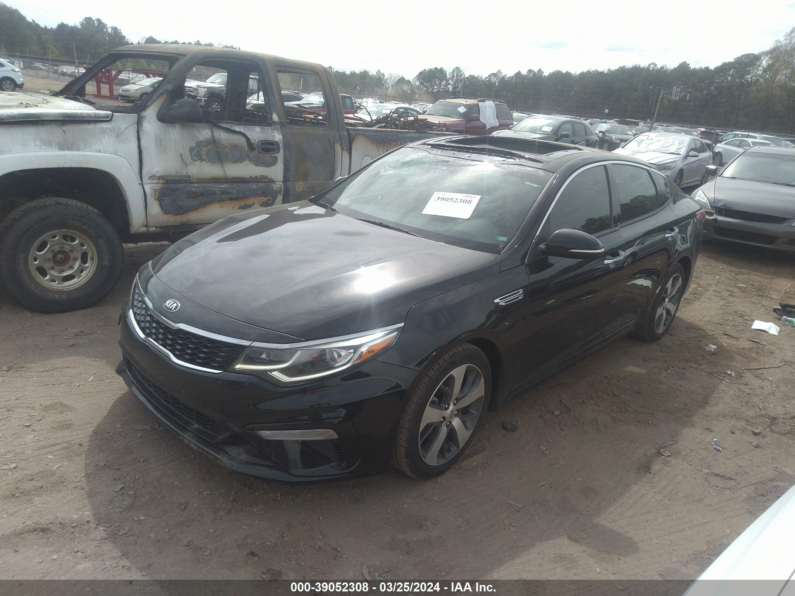 Photo 1 VIN: 5XXGT4L38KG363053 - KIA OPTIMA 