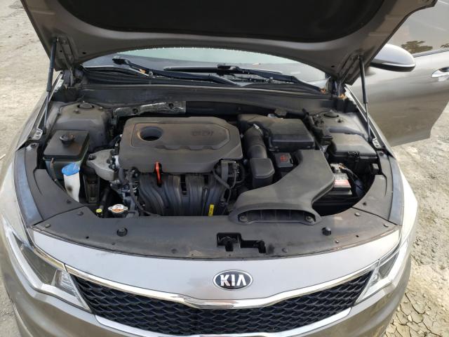 Photo 6 VIN: 5XXGT4L39GG003684 - KIA OPTIMA LX 