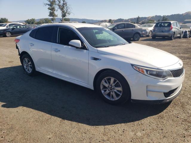 Photo 3 VIN: 5XXGT4L39GG023871 - KIA OPTIMA LX 