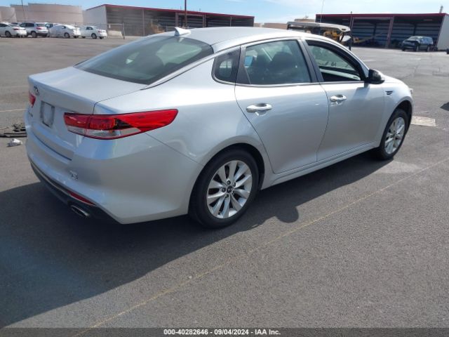 Photo 3 VIN: 5XXGT4L39GG077199 - KIA OPTIMA 