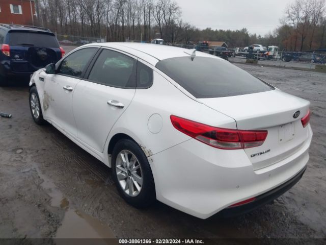 Photo 2 VIN: 5XXGT4L39GG120634 - KIA OPTIMA 