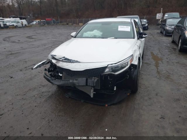 Photo 5 VIN: 5XXGT4L39GG120634 - KIA OPTIMA 