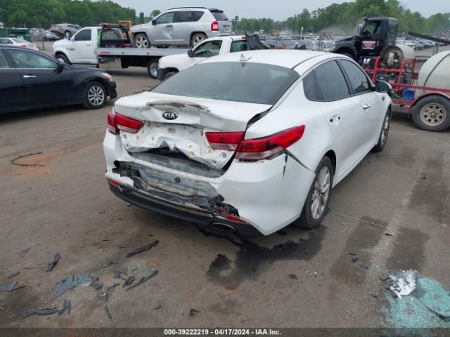 Photo 3 VIN: 5XXGT4L39HG129545 - KIA OPTIMA 