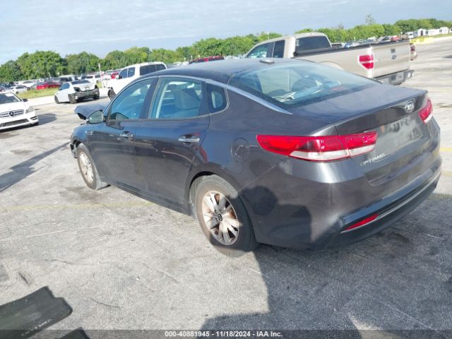 Photo 2 VIN: 5XXGT4L39HG137435 - KIA OPTIMA 