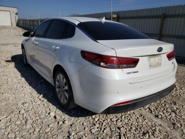 Photo 2 VIN: 5XXGT4L39JG187709 - KIA OPTIMA LX 