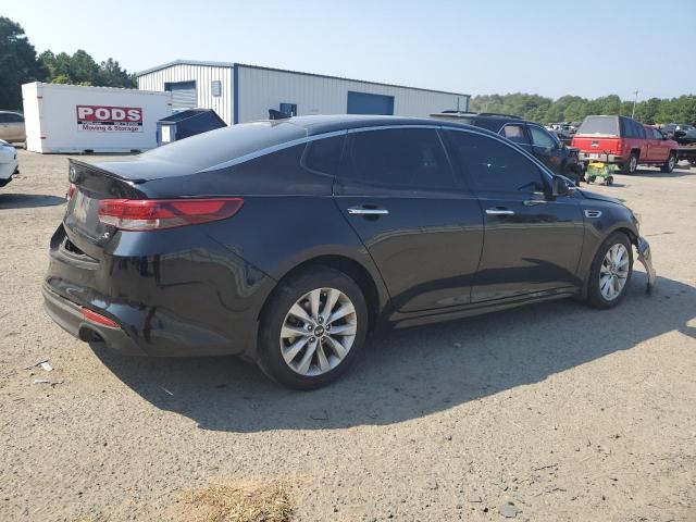 Photo 2 VIN: 5XXGT4L39JG201706 - KIA OPTIMA LX 