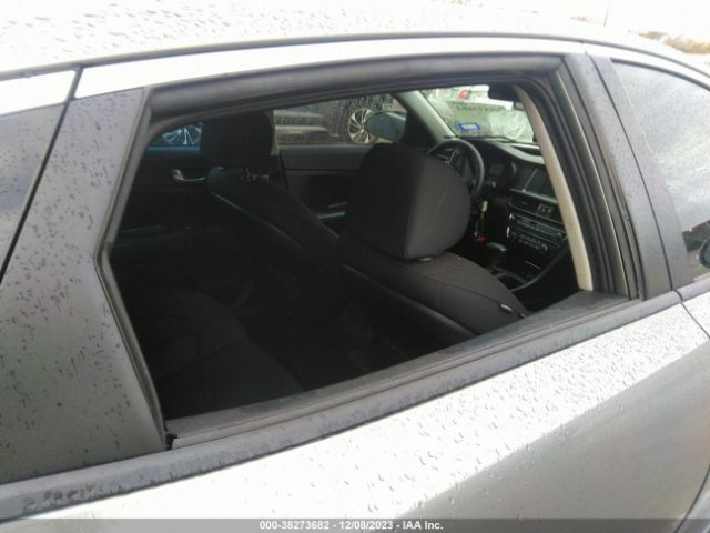 Photo 5 VIN: 5XXGT4L39JG234091 - KIA OPTIMA 