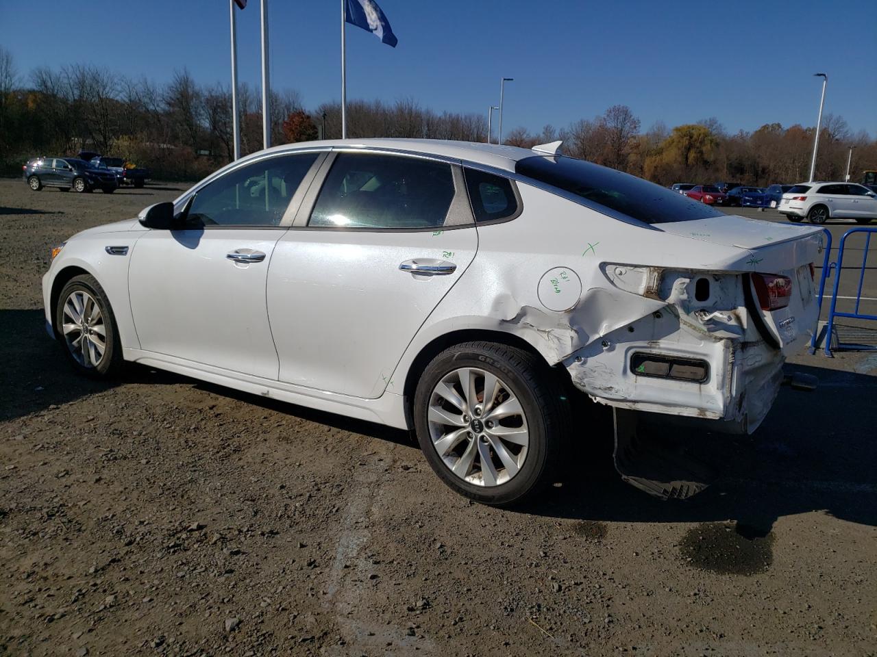 Photo 1 VIN: 5XXGT4L39JG237816 - KIA OPTIMA 