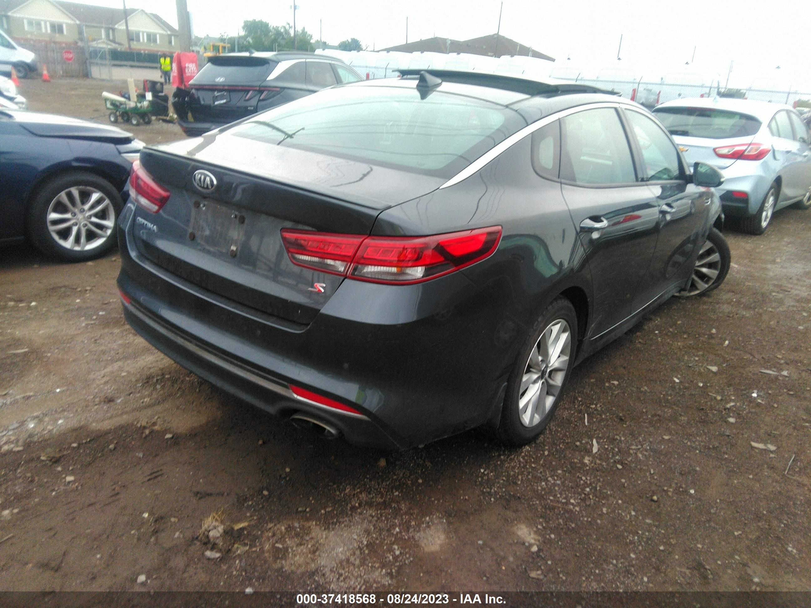 Photo 3 VIN: 5XXGT4L39JG240943 - KIA OPTIMA 