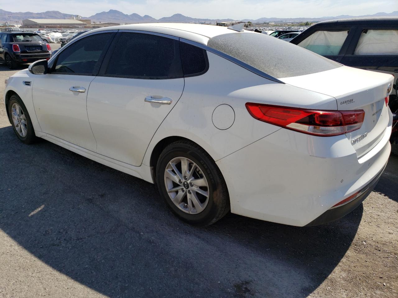 Photo 1 VIN: 5XXGT4L39JG245348 - KIA OPTIMA 