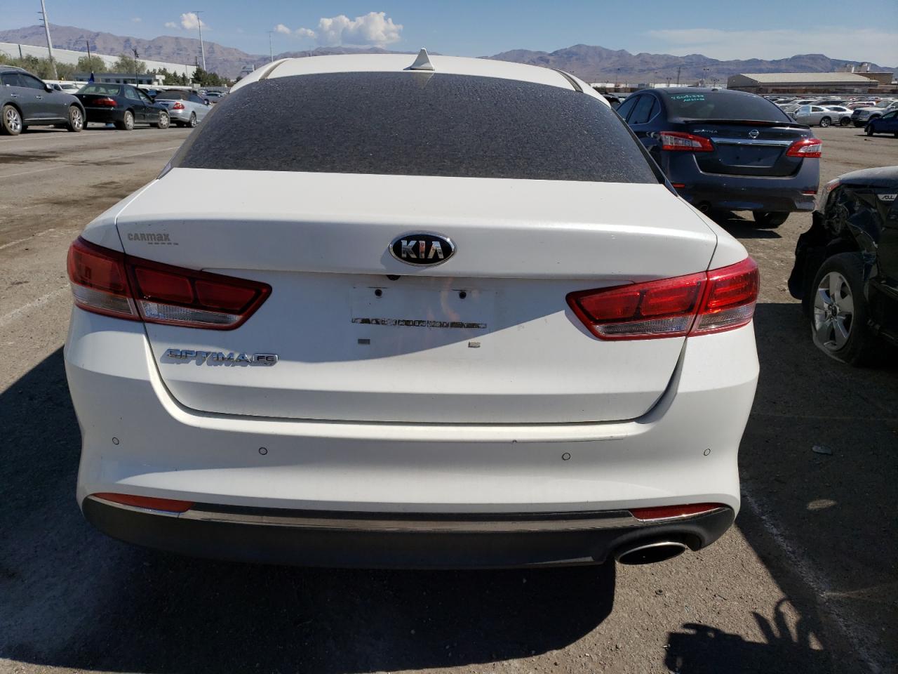 Photo 5 VIN: 5XXGT4L39JG245348 - KIA OPTIMA 