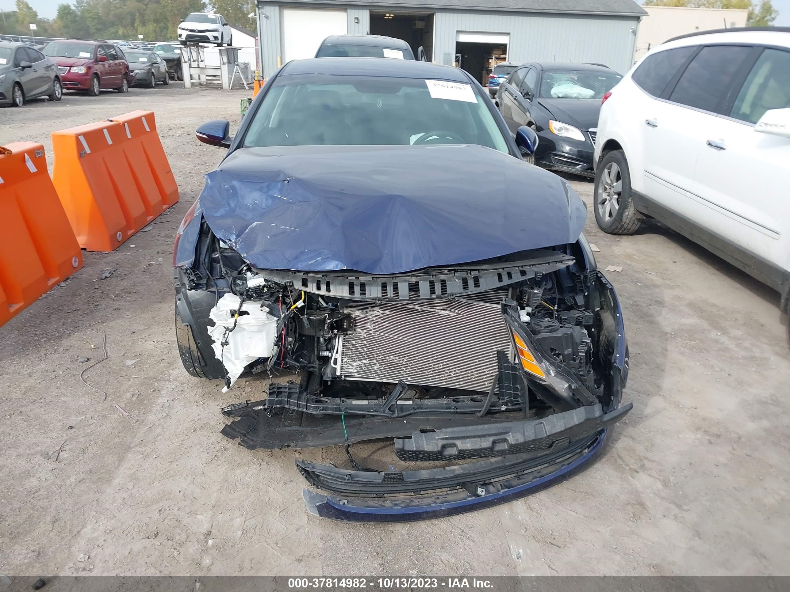 Photo 12 VIN: 5XXGT4L39JG254342 - KIA OPTIMA 