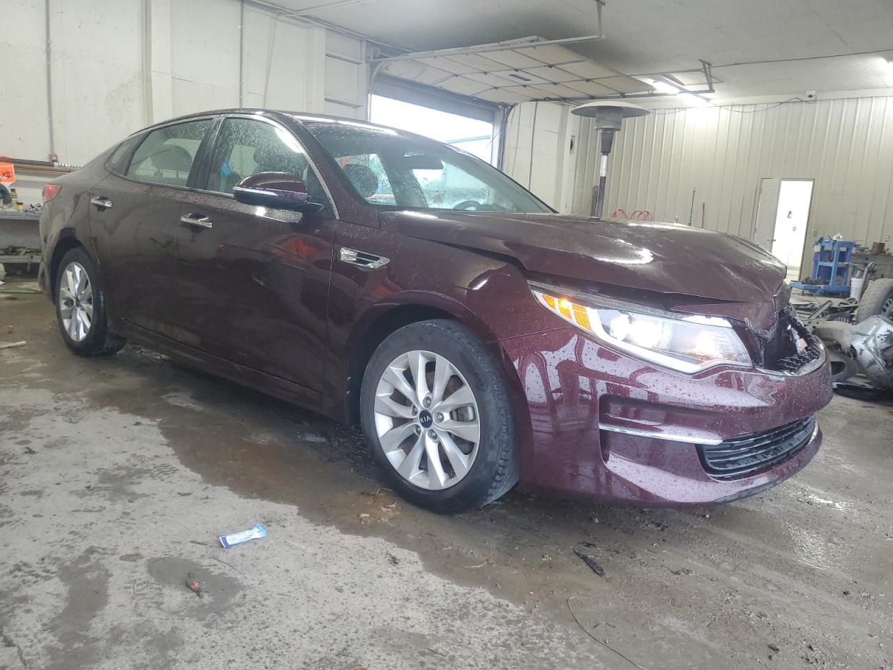 Photo 3 VIN: 5XXGT4L39JG259816 - KIA OPTIMA 