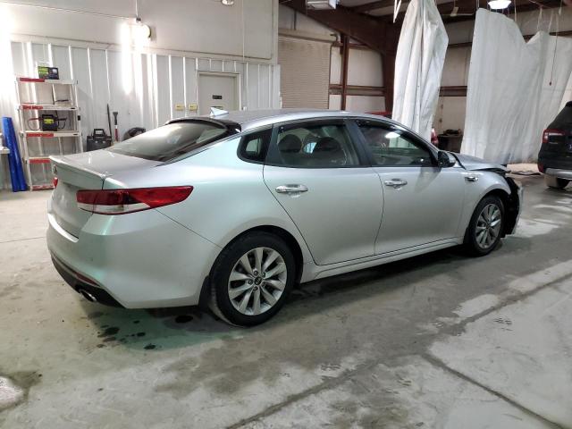 Photo 2 VIN: 5XXGT4L39JG261162 - KIA OPTIMA LX 