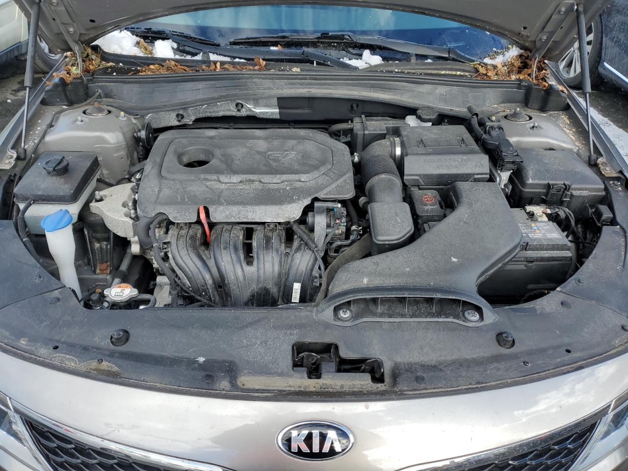 Photo 10 VIN: 5XXGT4L39JG261890 - KIA OPTIMA 