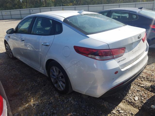 Photo 2 VIN: 5XXGT4L39JG263588 - KIA OPTIMA LX 