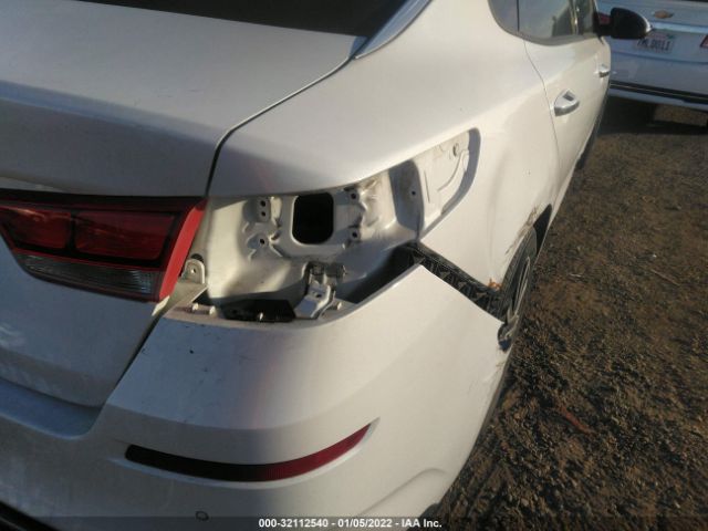 Photo 5 VIN: 5XXGT4L39KG317716 - KIA OPTIMA 